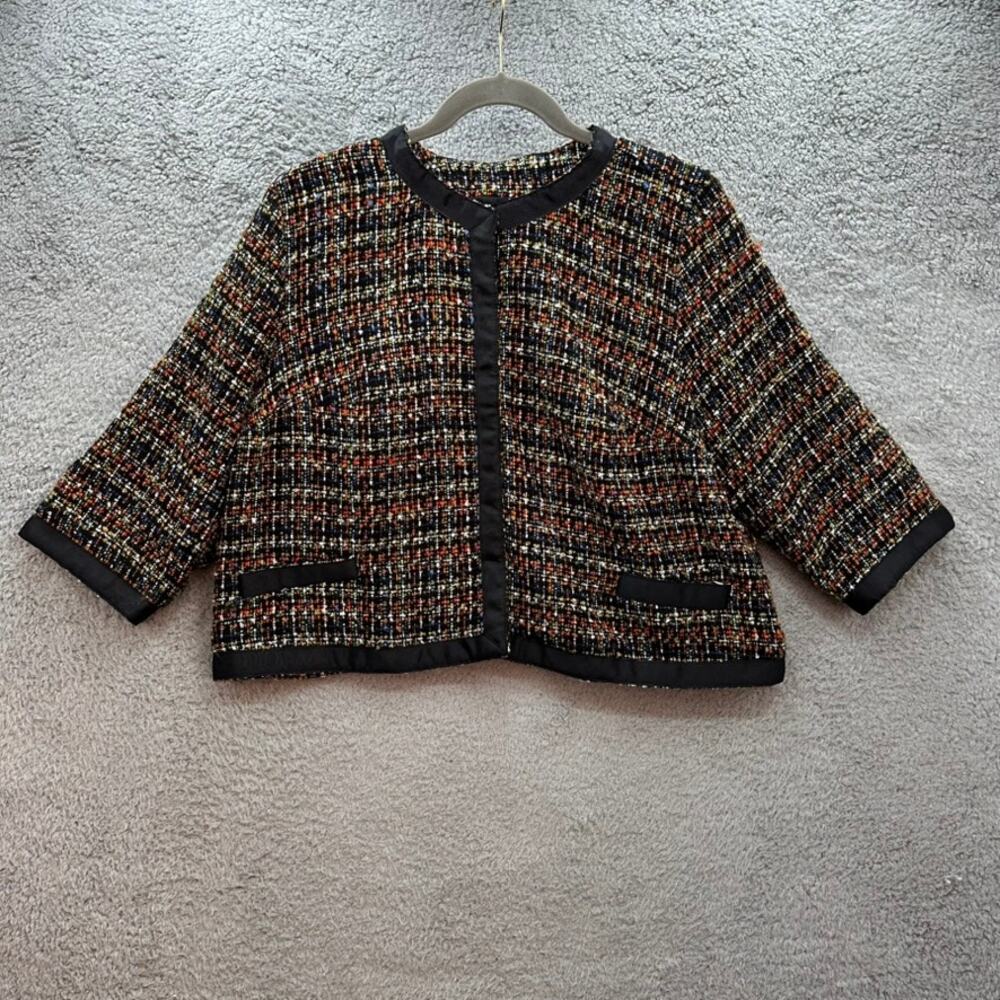 Torrid Size 2 Tweed Jacket Crop 3/4 Sleeves Lined Snaps Classic‎ Party Evening